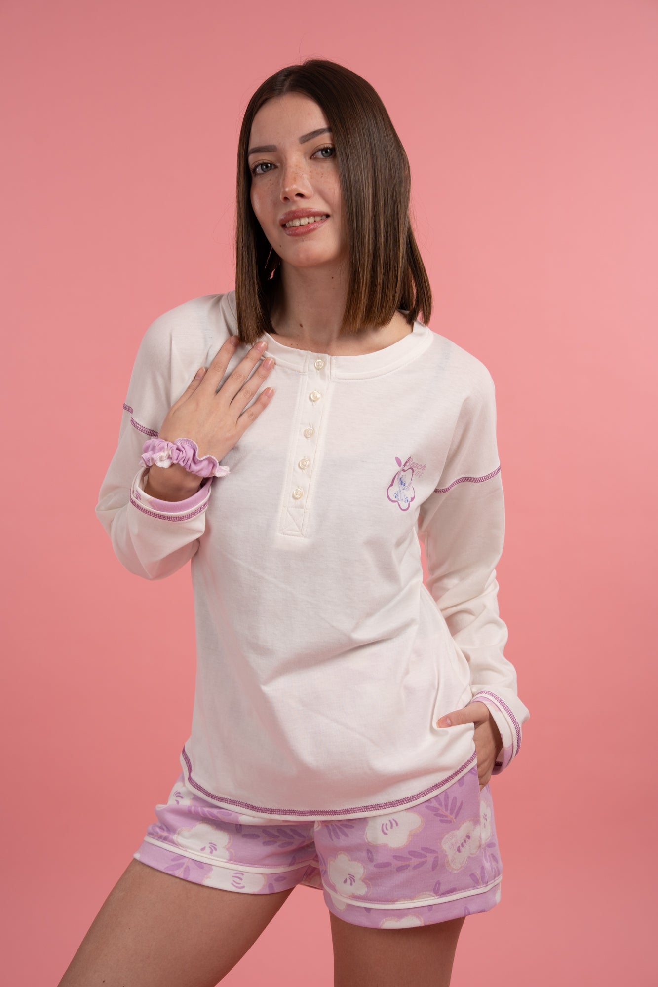 Pijama Stitch Life 2 piezas , blusa manga larga y short con bolsas