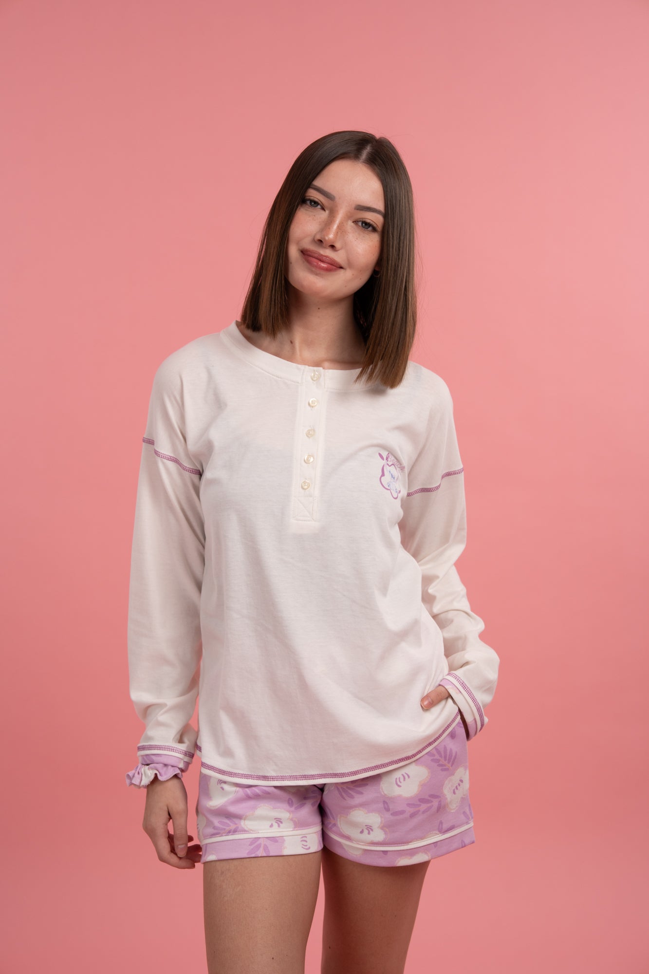 Pijama Stitch Life 2 piezas , blusa manga larga y short con bolsas