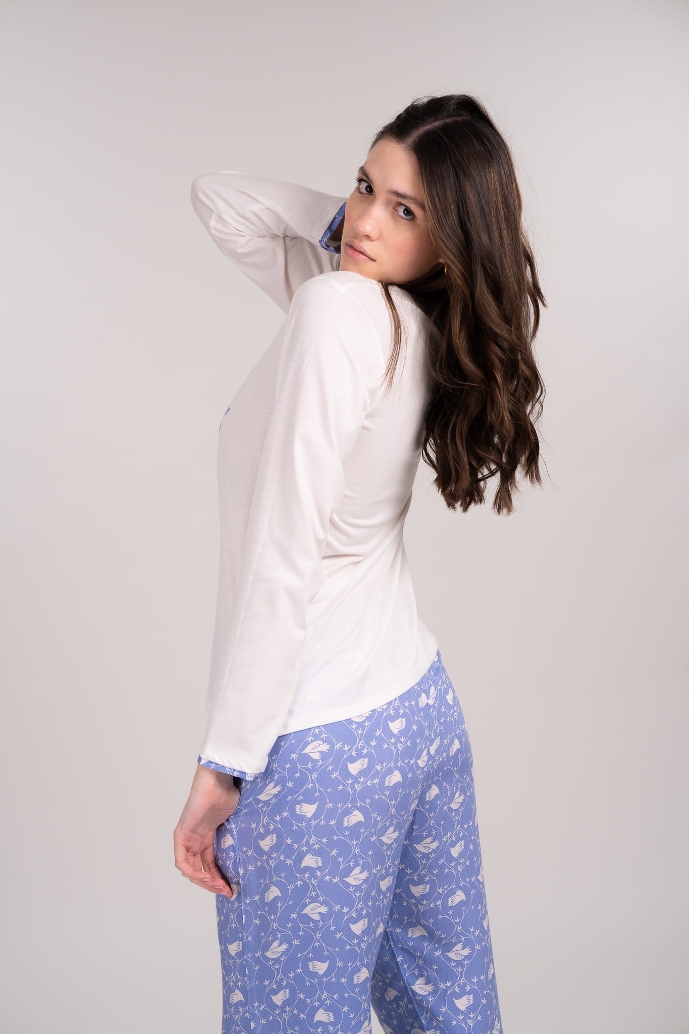 Pijama Clásica Dove blusa y pantalón