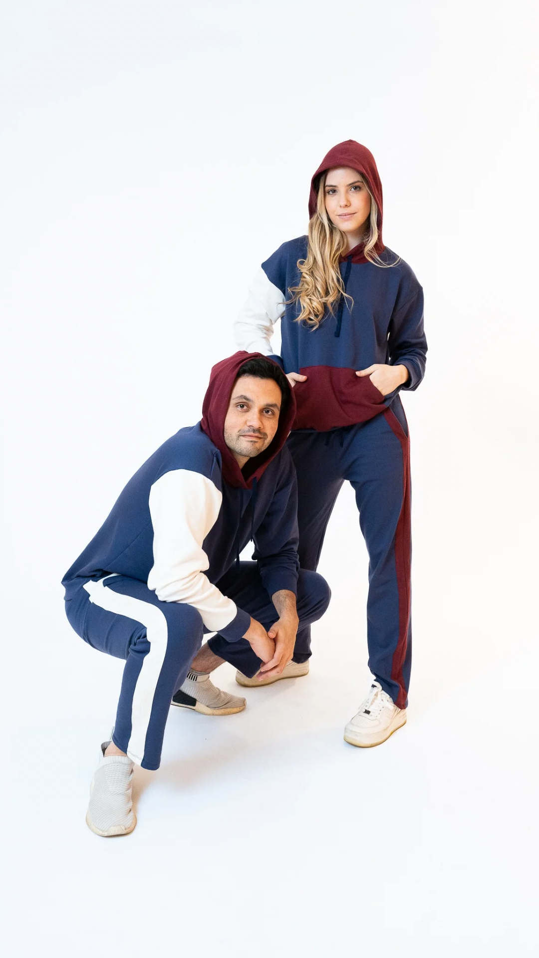 Set New Balance de sudadero y Pantalon con bolsas tipo cargo ,
Elaborado en Algodon spandex,