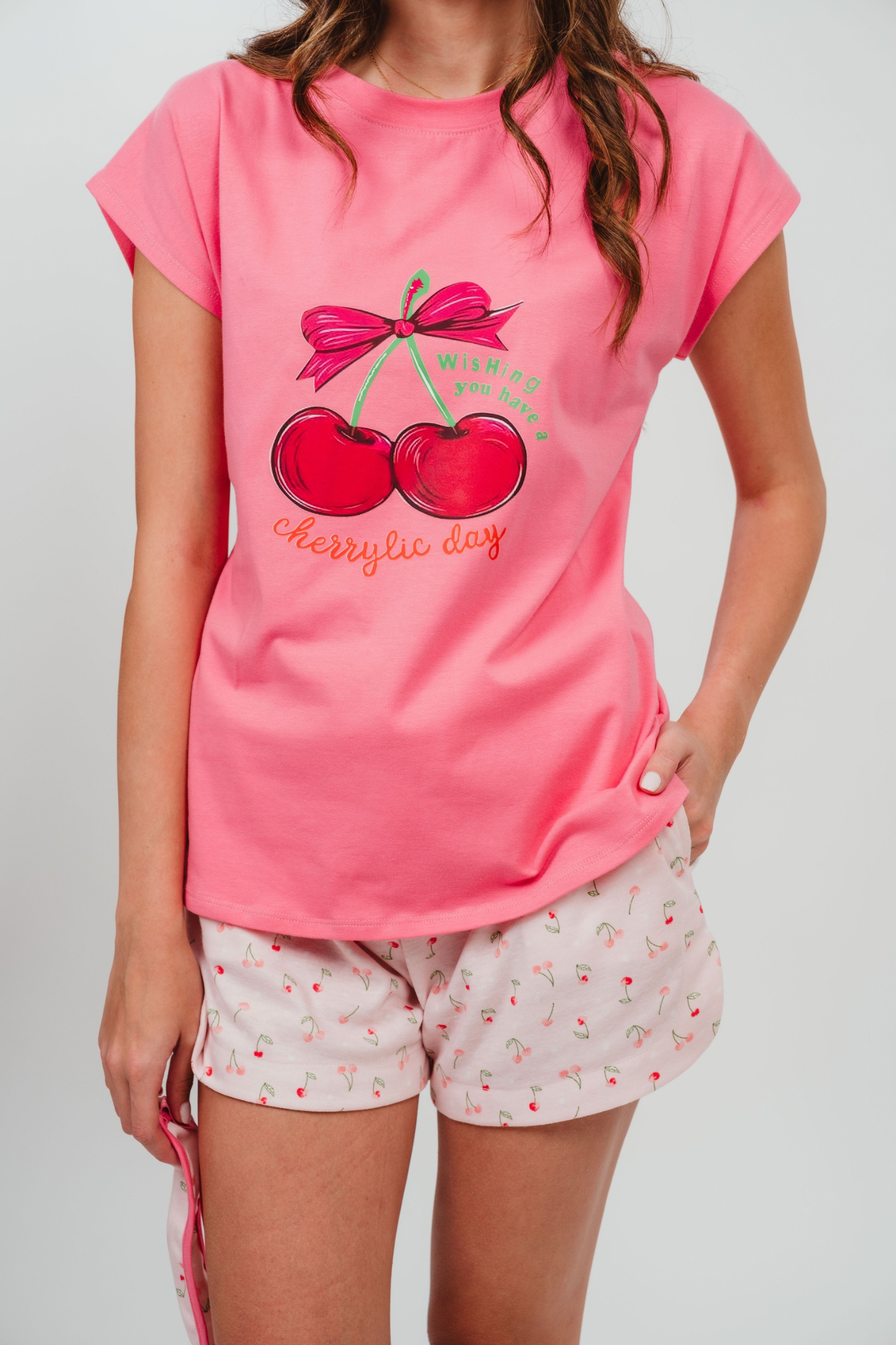 Pijama Cherry 2 piezas , blusa manga corta , y short con bolsas