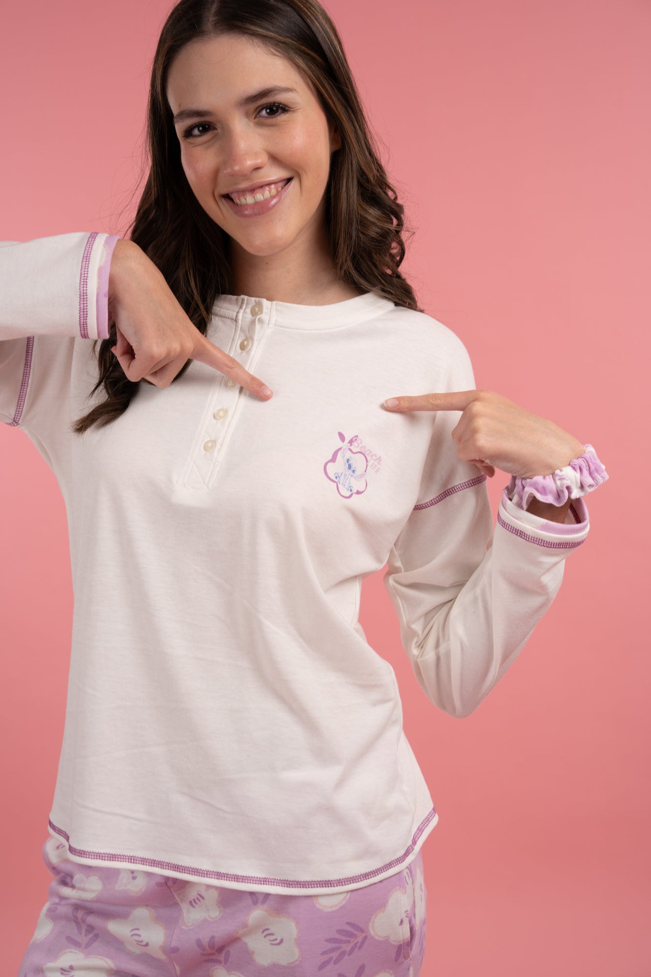 Pijama Stitch Life 2 piezas , blusa manga larga , y pantalón con bolsas