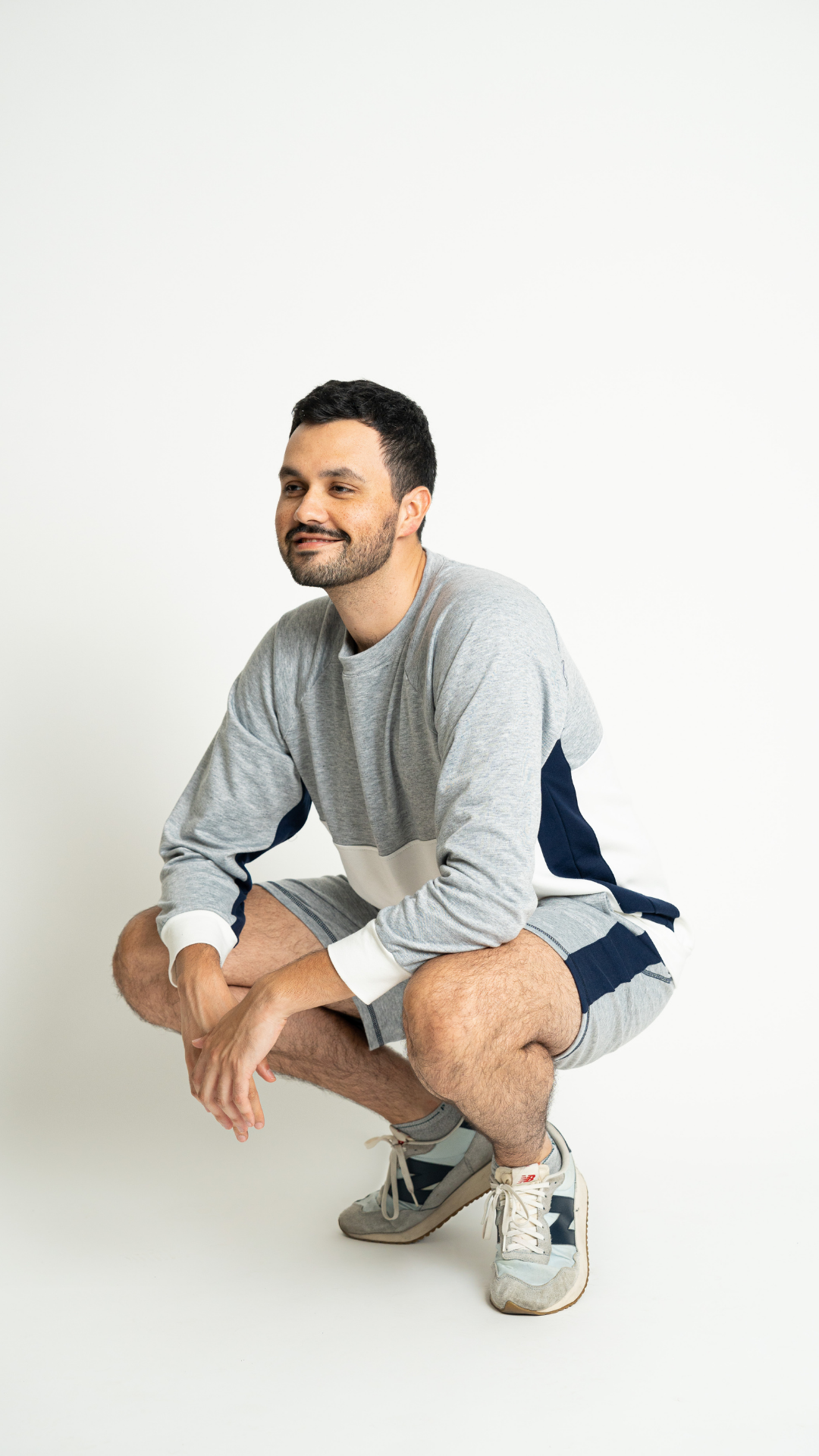 Set Nadal de sudadero y Short con bolsas
Elaborado en Algodon spandex,