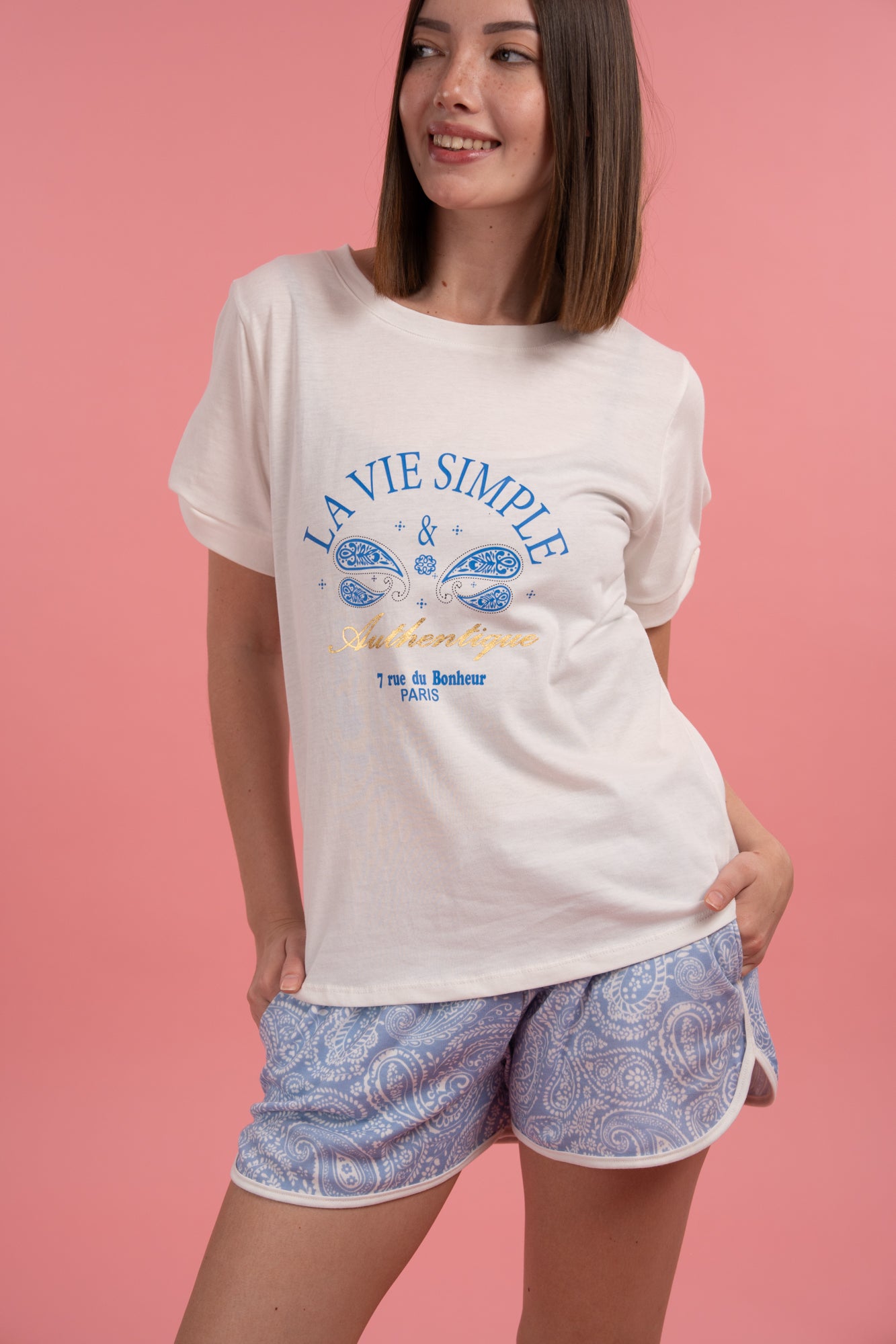 Pijama Vía Simple 2 piezas , blusa manga corta y short con bolsas