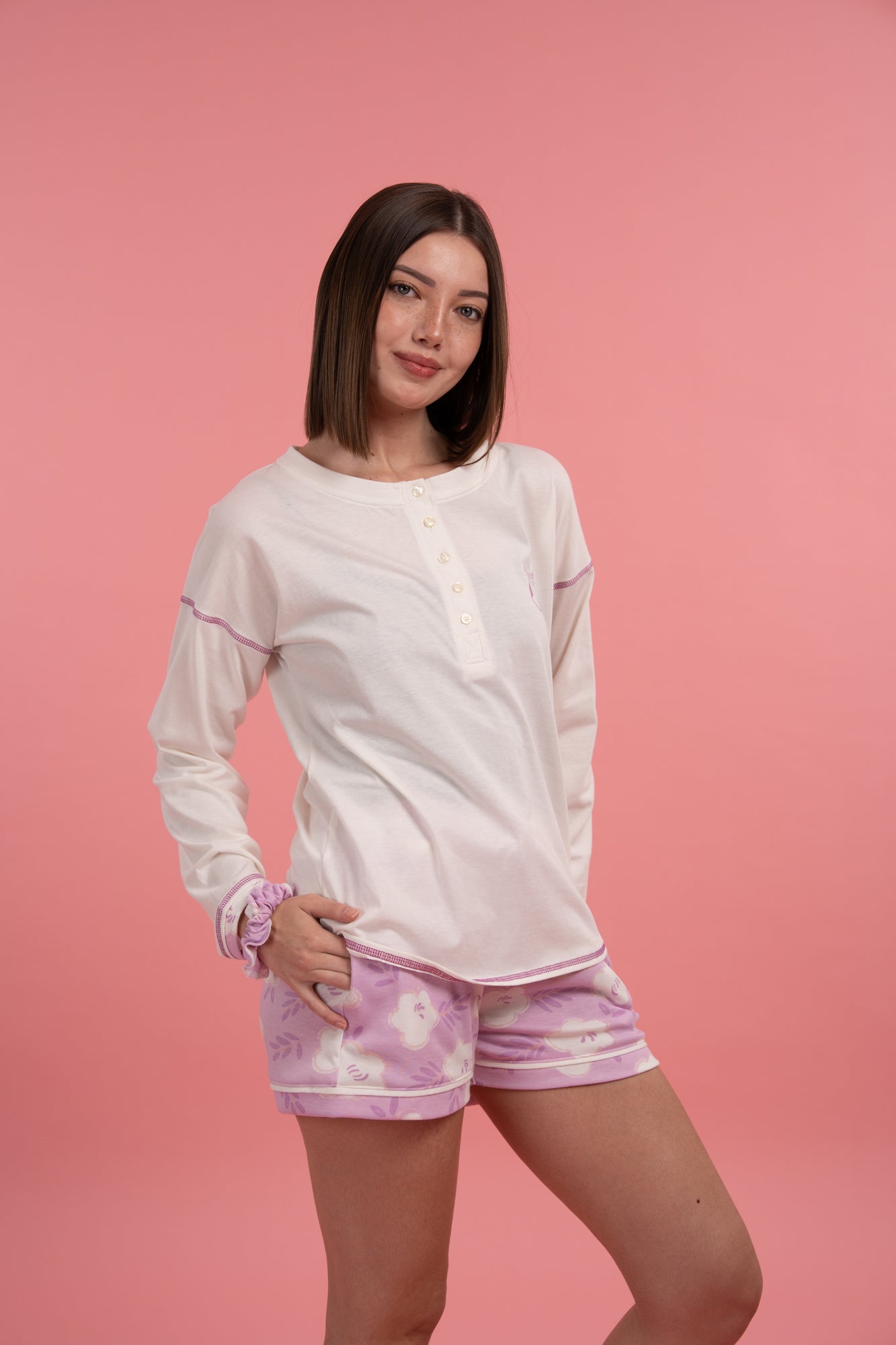 Pijama Stitch Life 2 piezas , blusa manga larga y short con bolsas