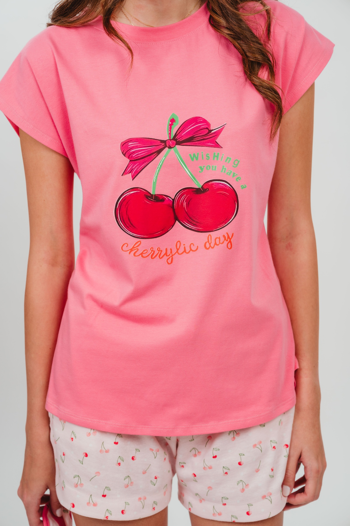 Pijama Cherry 2 piezas , blusa manga corta , y short con bolsas