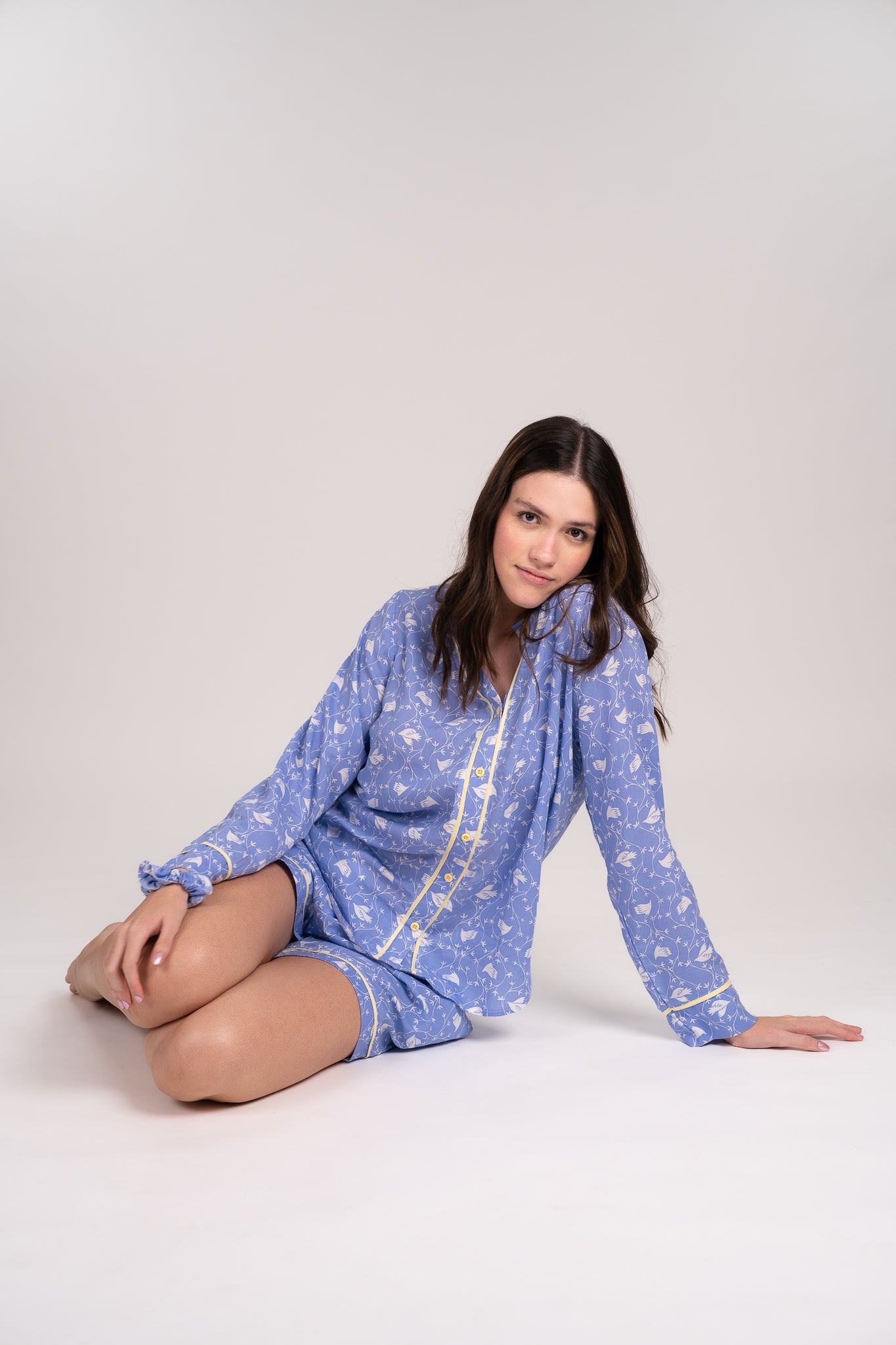 Pijama Camisera Dove Blusa de botones Manga larga y short