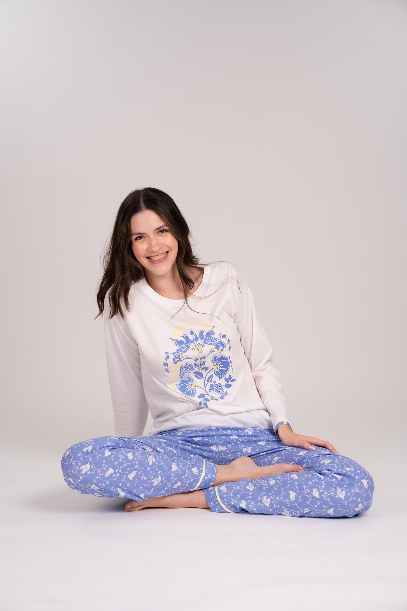 Pijama Clásica Dove blusa y pantalón