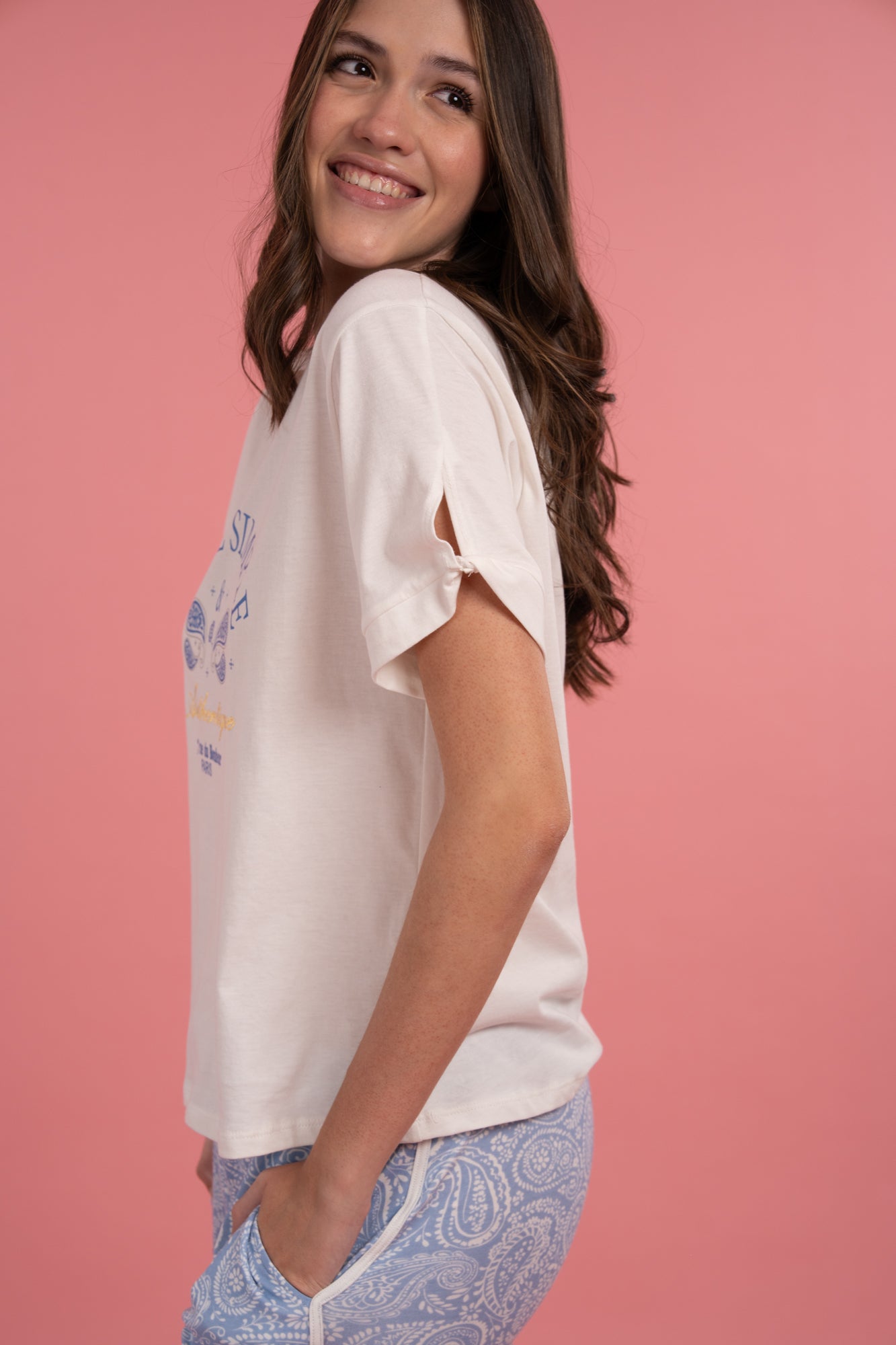 Pijama Vía Simple 2 piezas , blusa manga corta y pantalón con bolsas