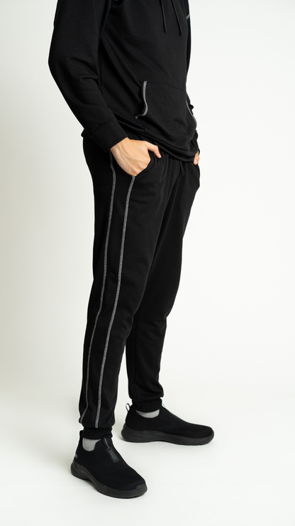 Set Player de sudadero y Pantalon con bolsas 

Elaborado en Algodon spandex, 