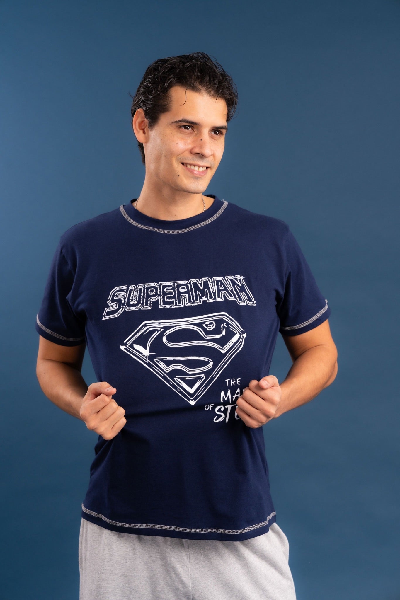 Pijama Superman de Tshirt manga corta y pantalon recto con bolsas 