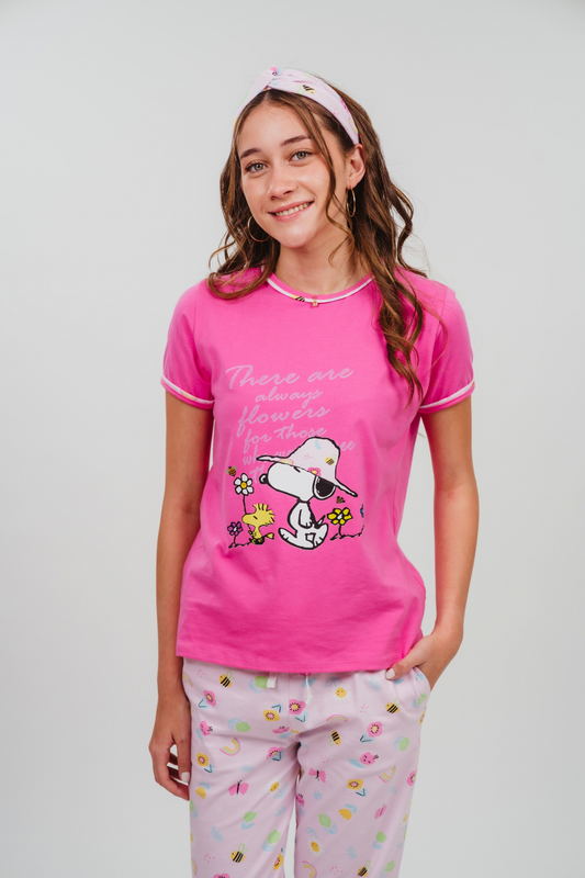 Pijama Gardens Snoopy 2 piezas , blusa  manga corta  , y pantalón con bolsas 