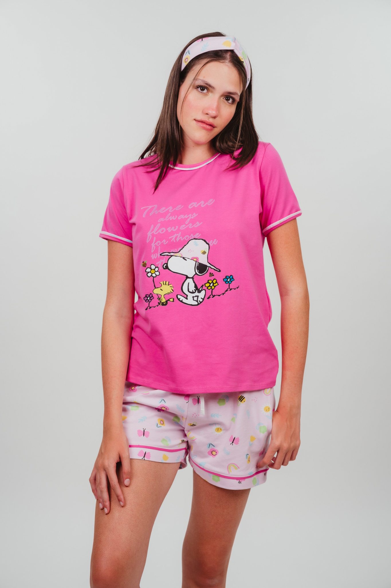 Pijama Gardens Snoopy 2 piezas , blusa  sin mangas  , y short con bolsas 