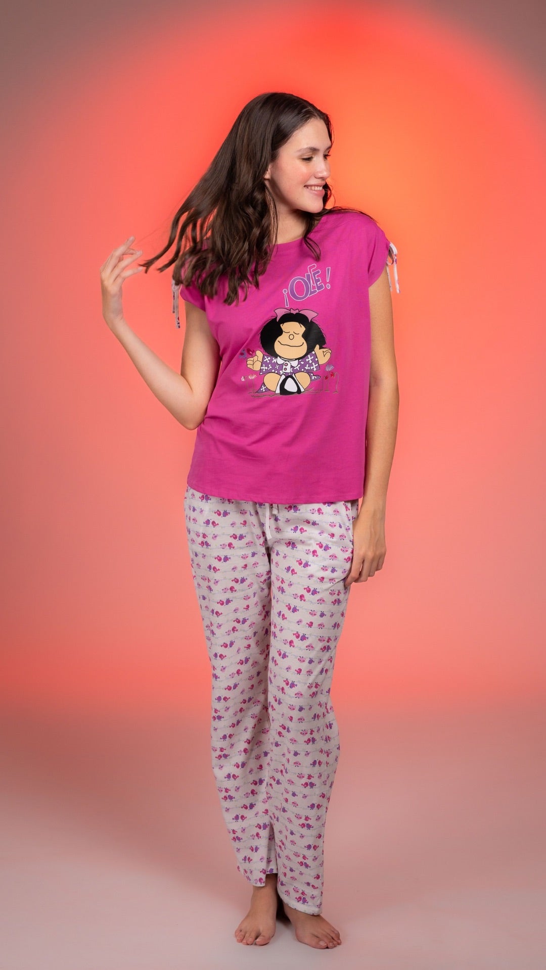 2.3- Pijama Clásica Mafalda Rosa pantalón
