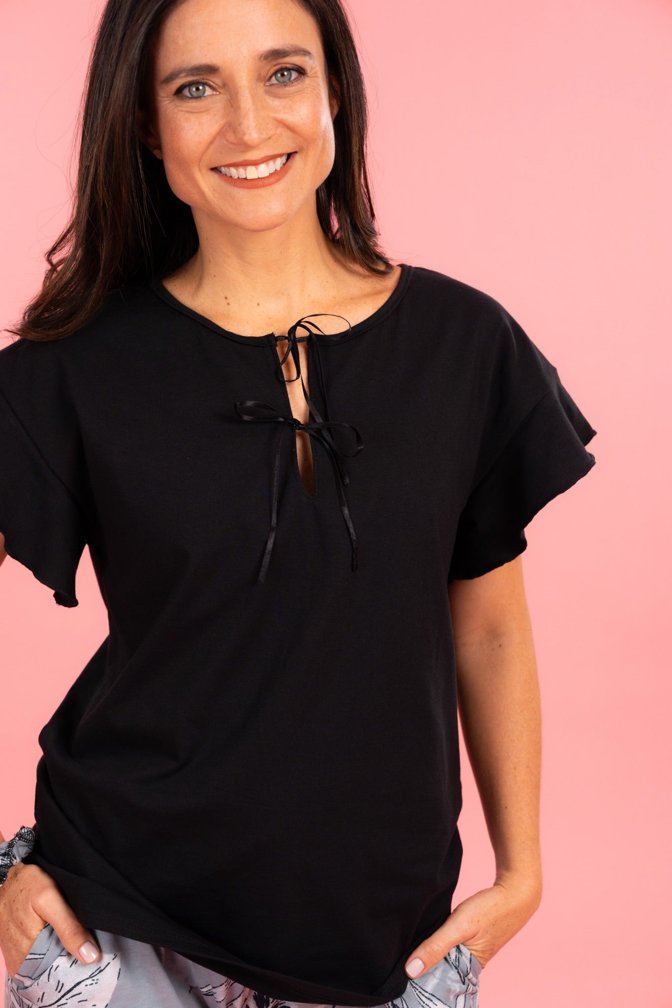 Pijama Clásica Camila 2 piezas , blusa  manga corta  , y short con bolsas 