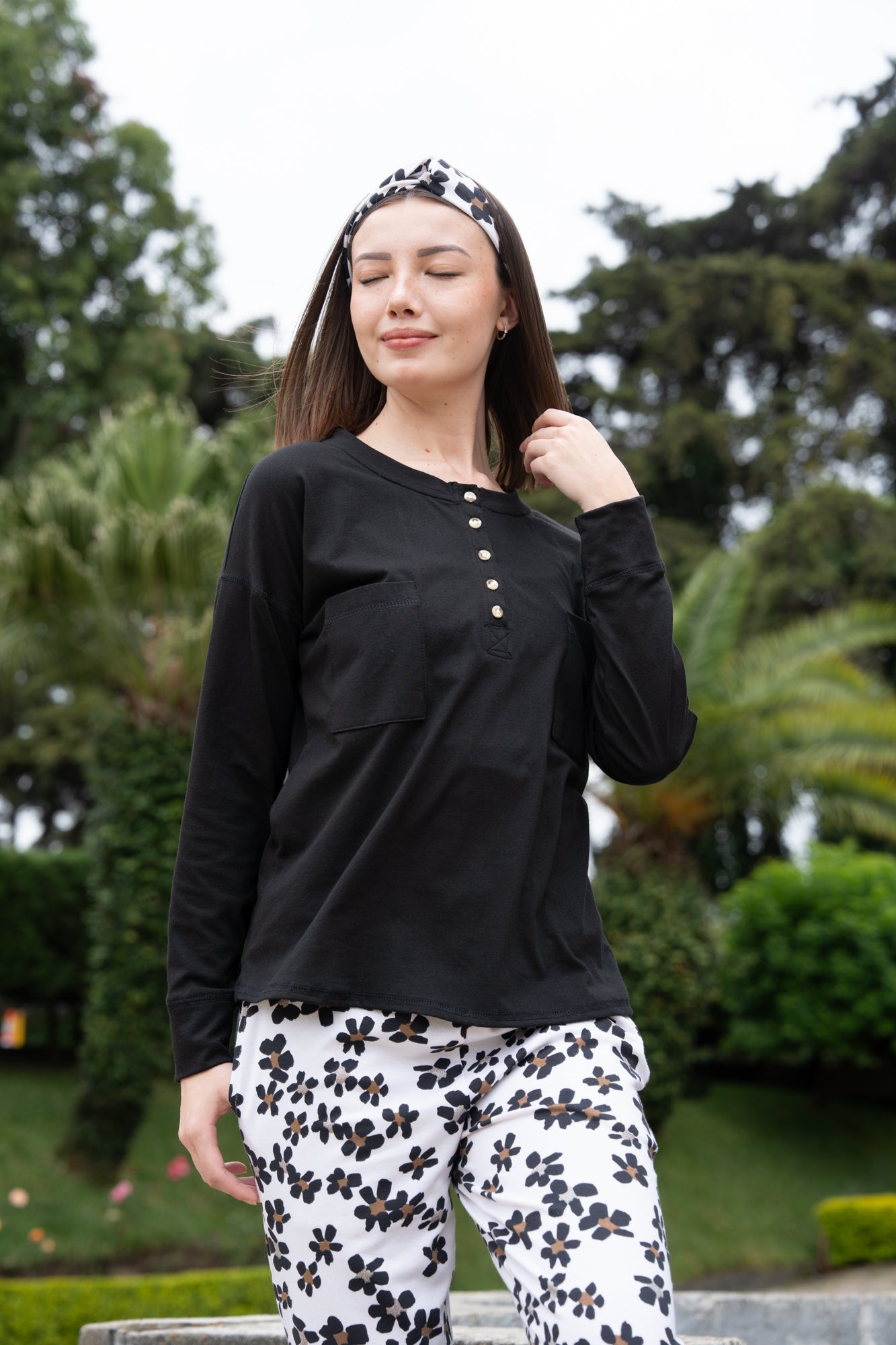 Pijama Margarita 2 piezas , blusa  manga larga  , y pantalón con bolsas 