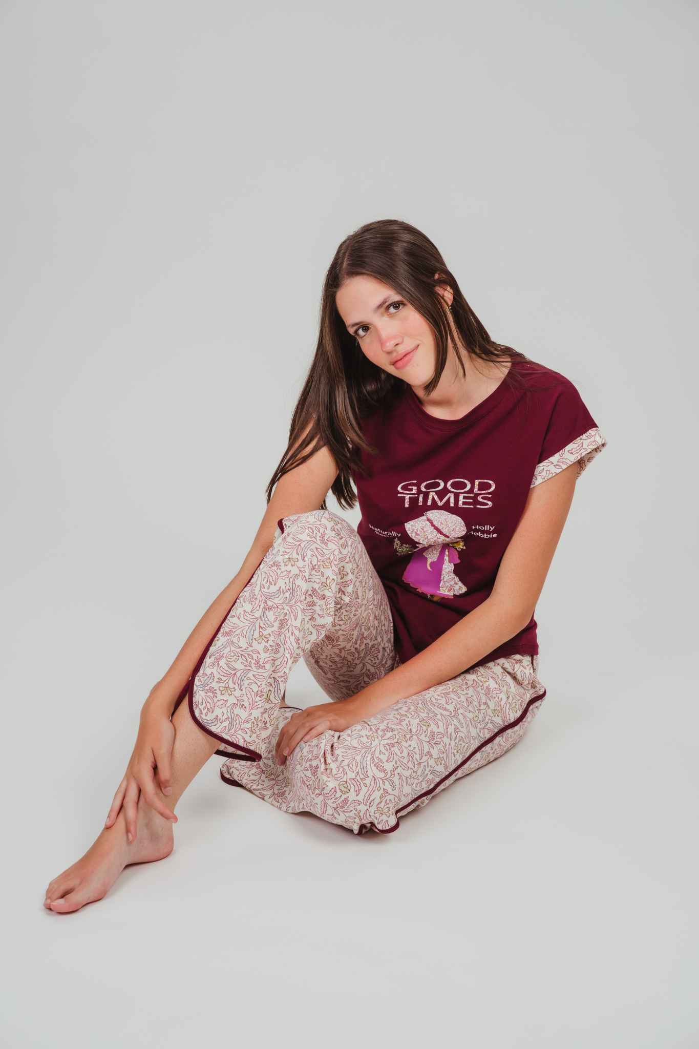 1- Pijama Holy Hobbie blusa y  pantalón