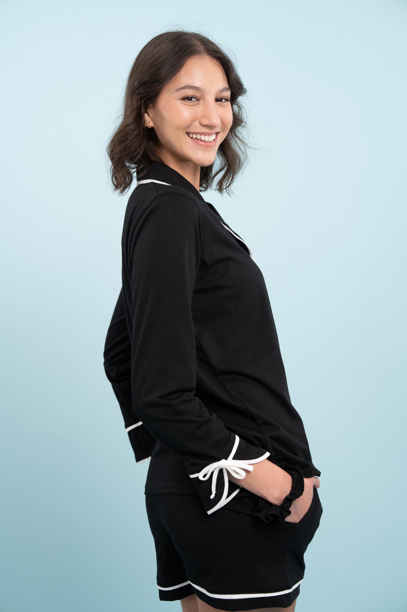 Pijama Camisera  Bow Black Blusa de botones Manga larga  y short