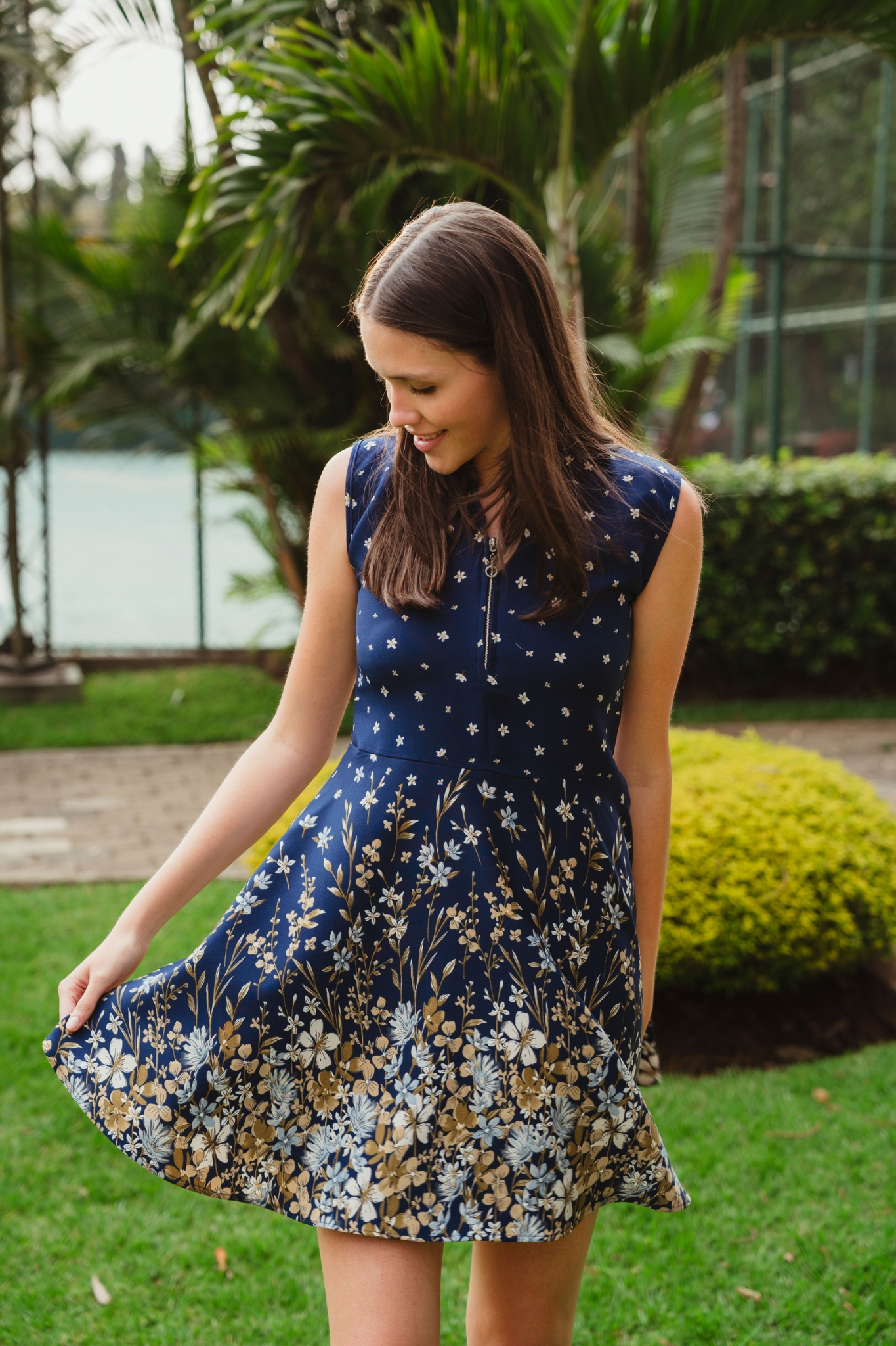 Vestido Corto Vici