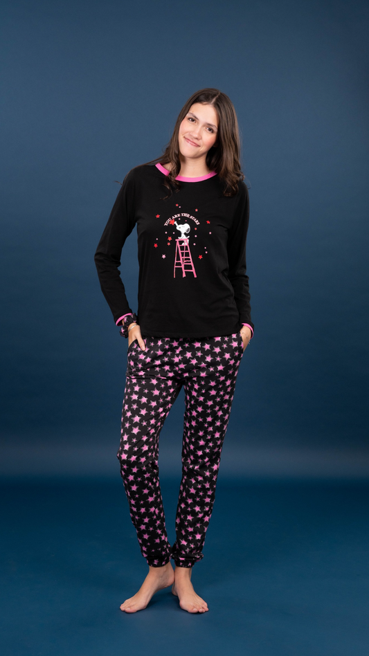 Pijama Star snoopy 2 piezas , blusa  manga larga  , y pantalón con bolsas 