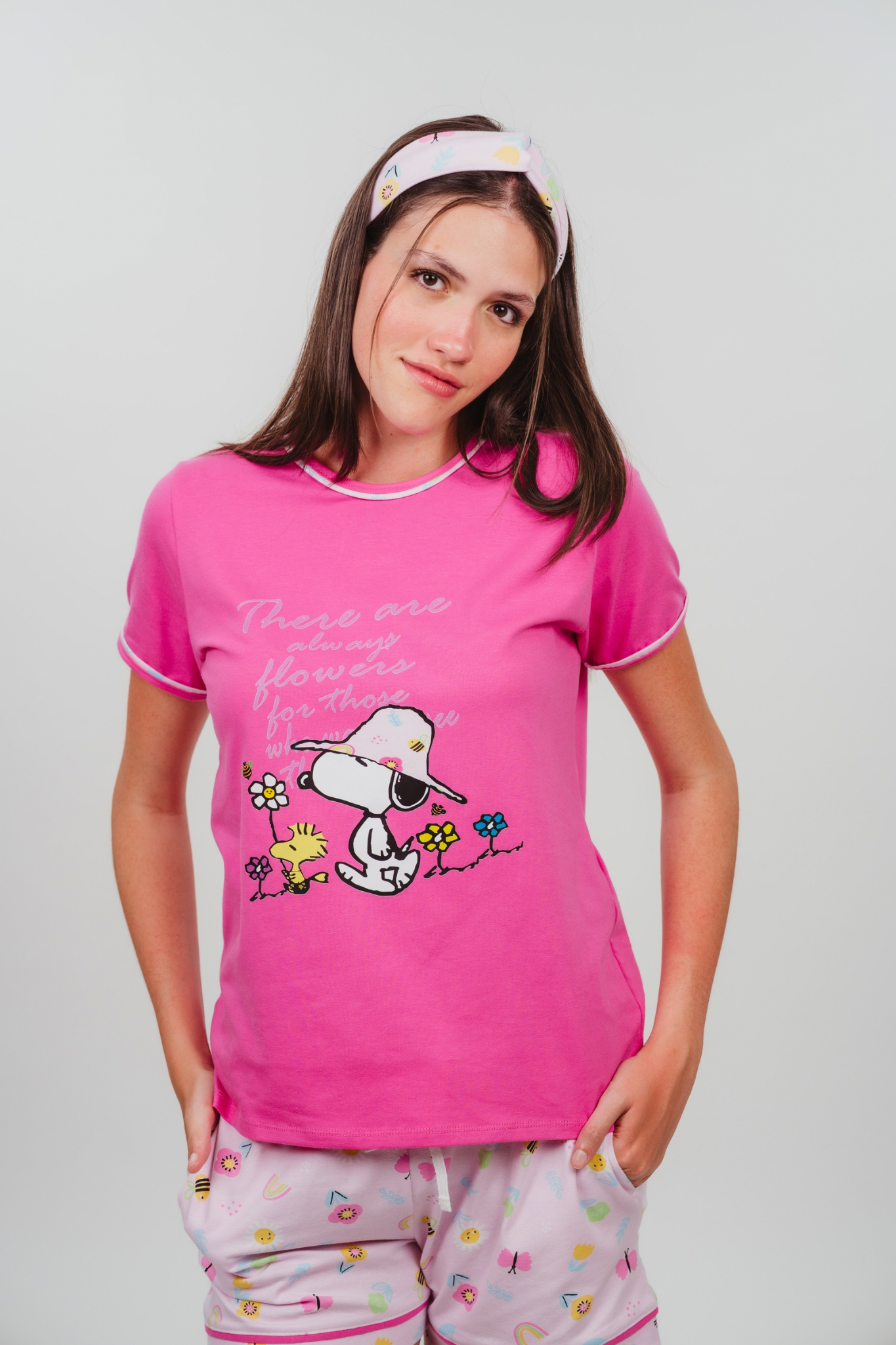 Pijama Gardens Snoopy 2 piezas , blusa  sin mangas  , y short con bolsas 