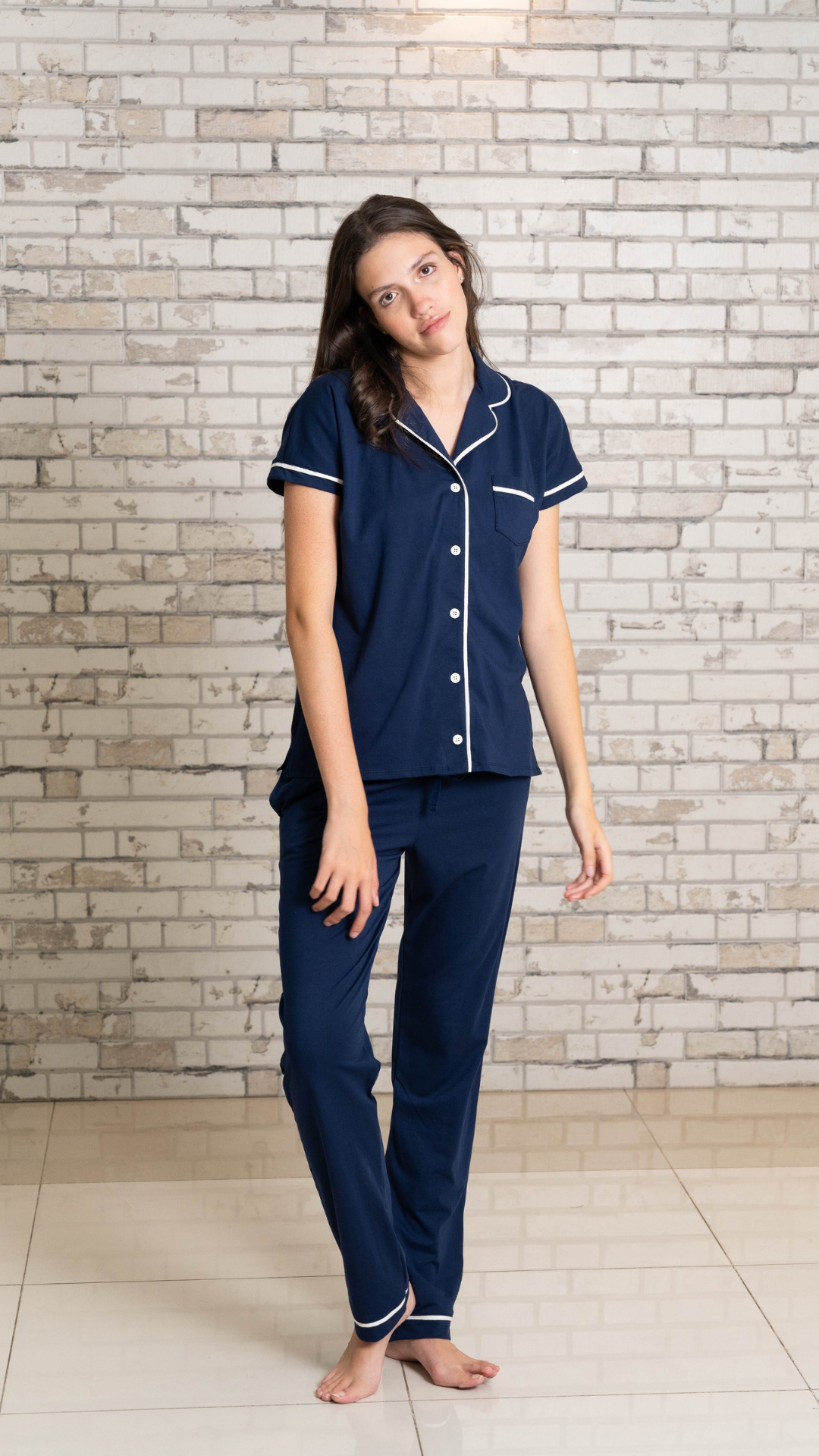 Pijama Camisera Off duty azul 2 piezas , blusa  manga corta  , y pantalón con bolsas 